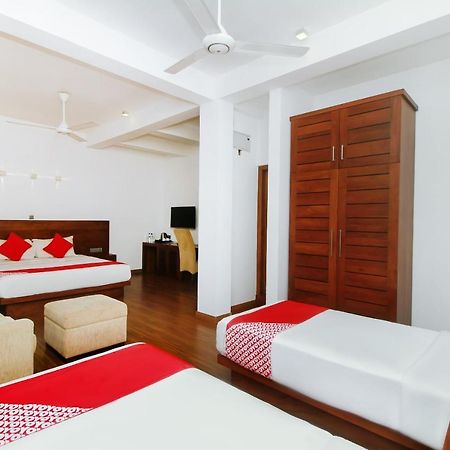 Oyo 314 Neo Holiday Home Katunayaka Zewnętrze zdjęcie
