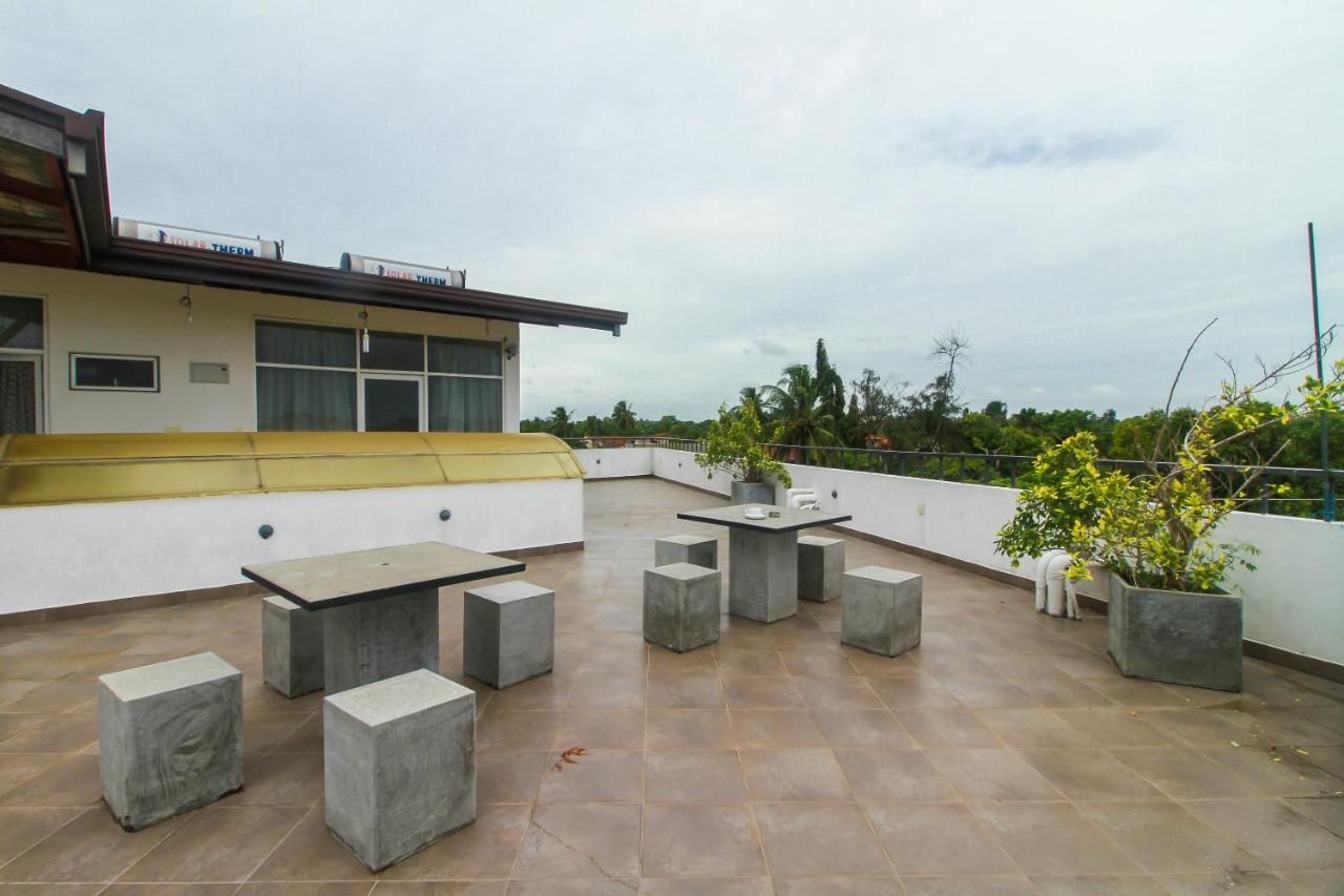 Oyo 314 Neo Holiday Home Katunayaka Zewnętrze zdjęcie