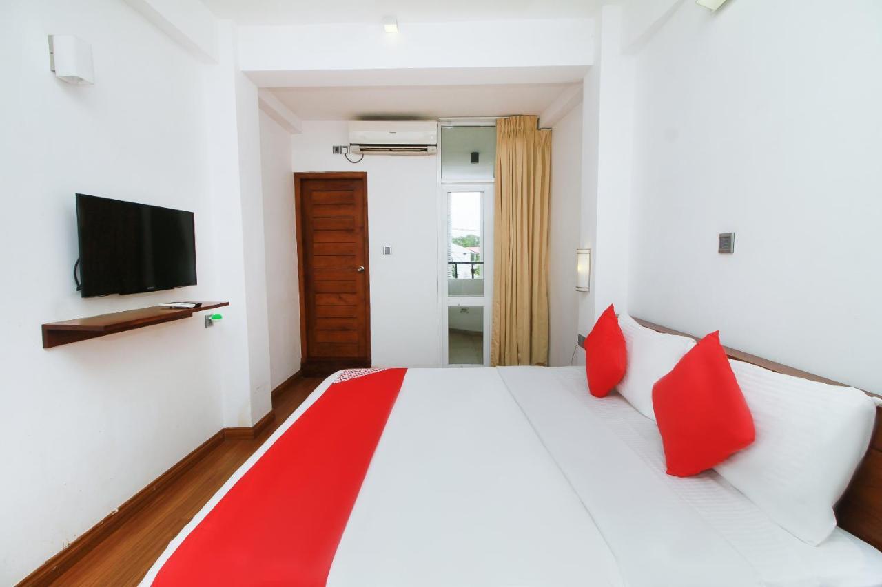 Oyo 314 Neo Holiday Home Katunayaka Zewnętrze zdjęcie