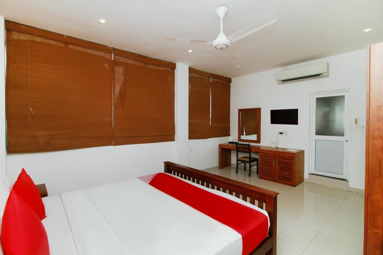 Oyo 314 Neo Holiday Home Katunayaka Zewnętrze zdjęcie