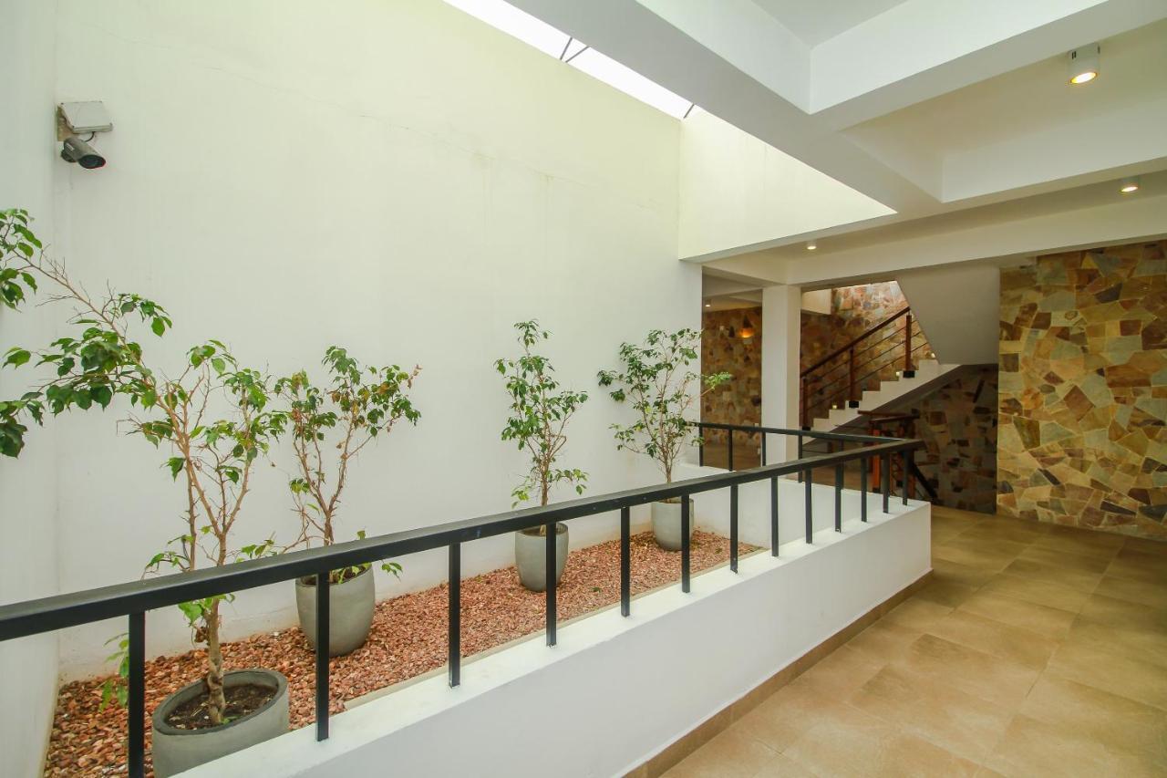 Oyo 314 Neo Holiday Home Katunayaka Zewnętrze zdjęcie