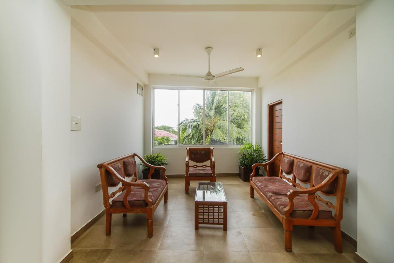 Oyo 314 Neo Holiday Home Katunayaka Zewnętrze zdjęcie