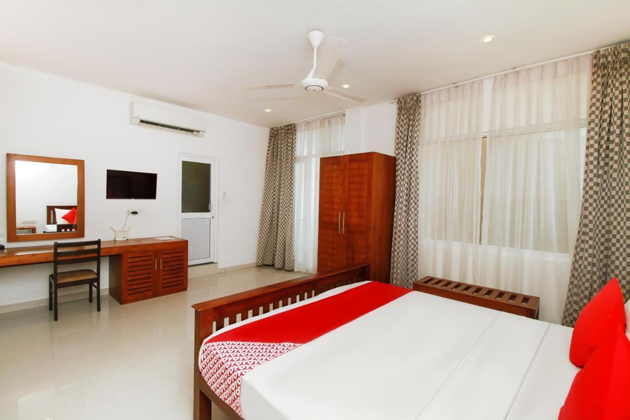 Oyo 314 Neo Holiday Home Katunayaka Zewnętrze zdjęcie