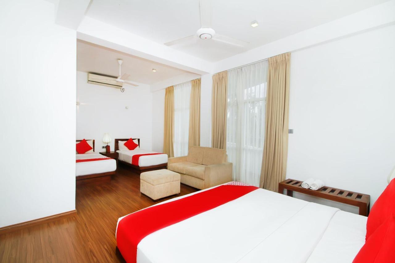 Oyo 314 Neo Holiday Home Katunayaka Zewnętrze zdjęcie